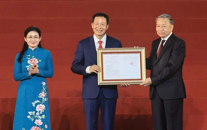 Công bố Nghị quyết thành lập thành phố Đồng Nai